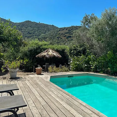 Domaine Celia Villa
