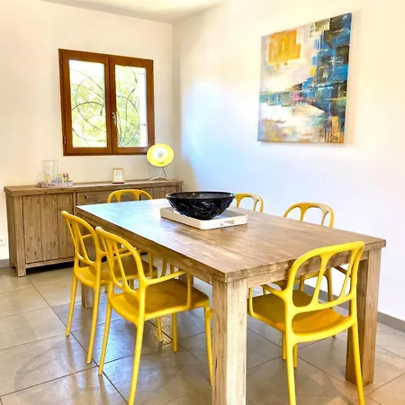 Domaine Celia Villa *