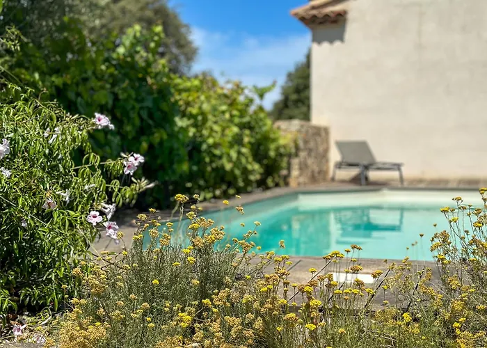 Domaine Celia Villa *